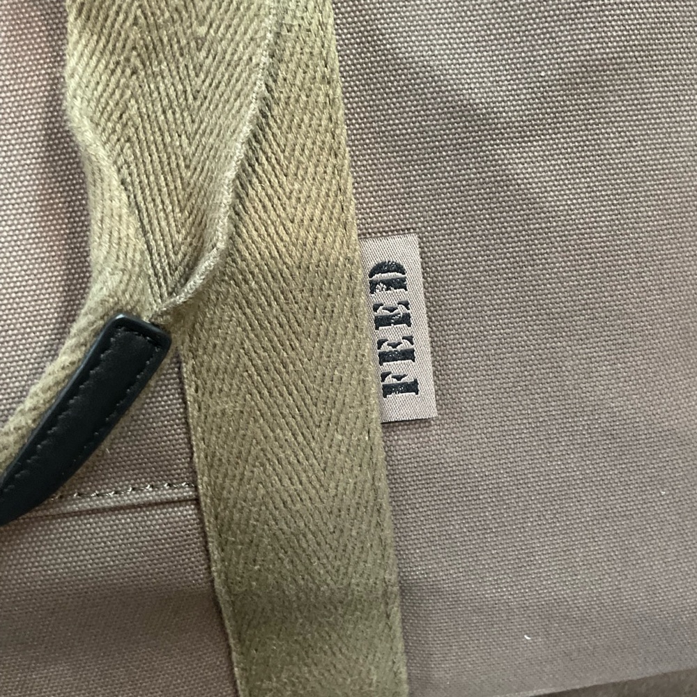 FEED Oversized Work Bag Largest Work Collection bag with 7 compartments. - Picture 15 of 16